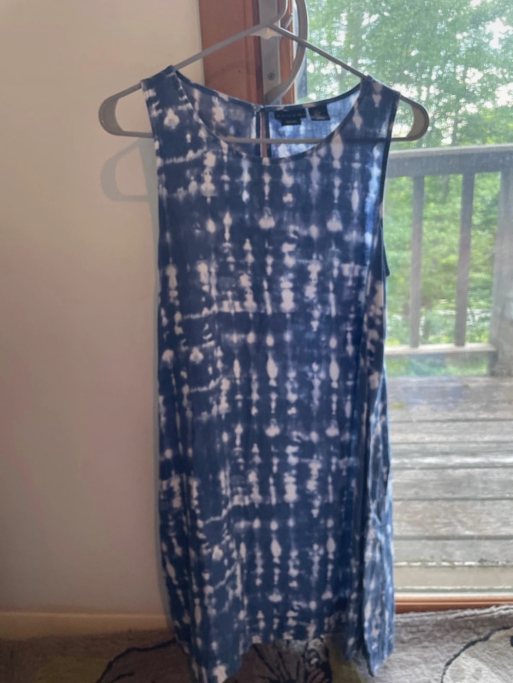 Tahari linen Women's blue Tie-Dye Sleeveless Shift Dress